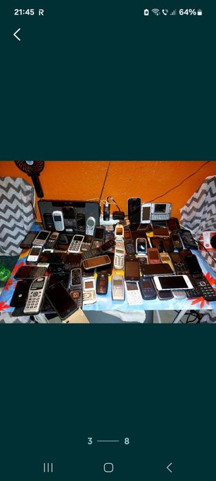 Vand sau schimb telefoane