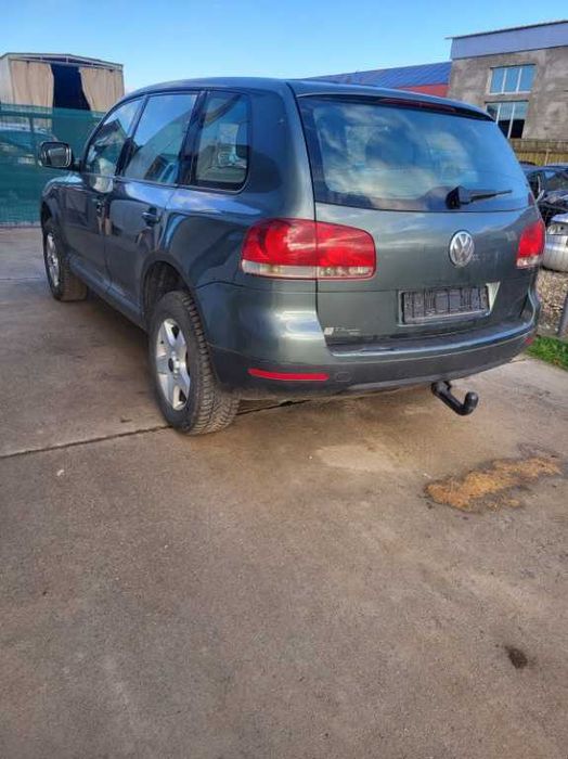 Dezmembrez Volkswagen Touareg 2.5 TDI , cod motor BAC