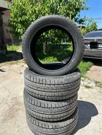 Шины 235/45R18.