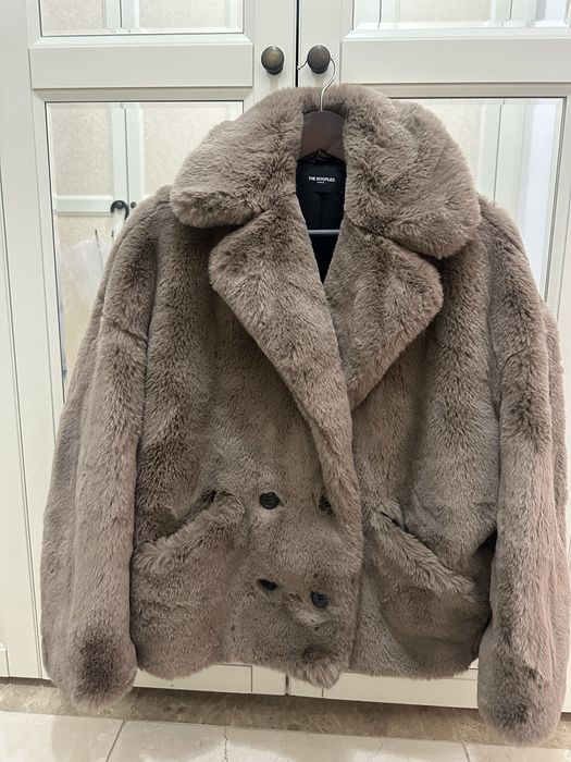Шубка бренд The Kooples