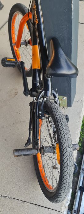 Bicicletă ee vânzare.