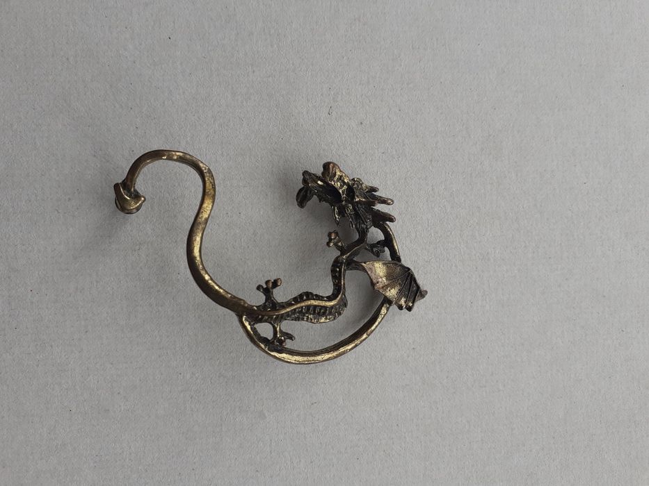 Серьга Дракон на ухо дизайнерская