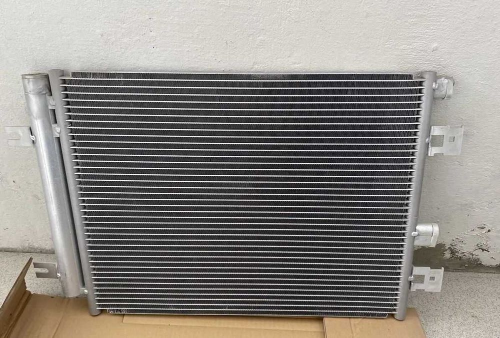 Радиатор кондиционера Ниссан Альмера Nissan Almera  2012+ G15