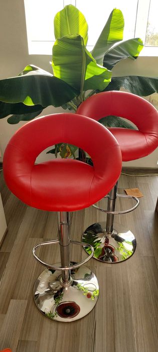 Set 2 scaune bar / rotative /reglaj pe inaltime - IMPECABILE