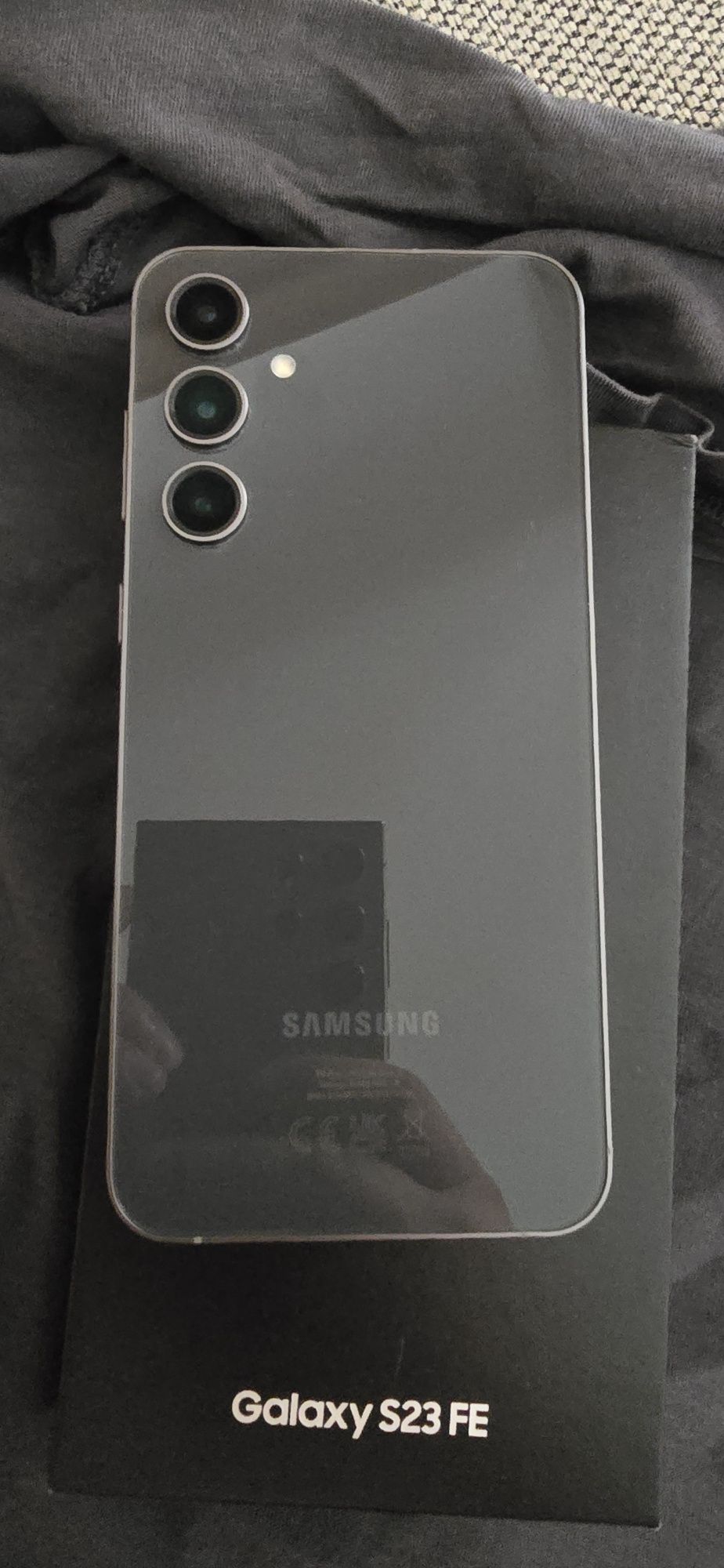 Samsung S23 Fe без абсолютно никакви забележки