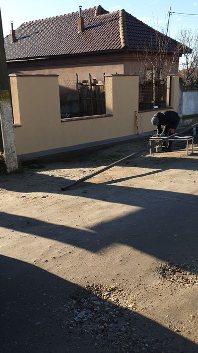 garduri si porti tip jaluzea fer forjat șipcă metalică plasă bordurat