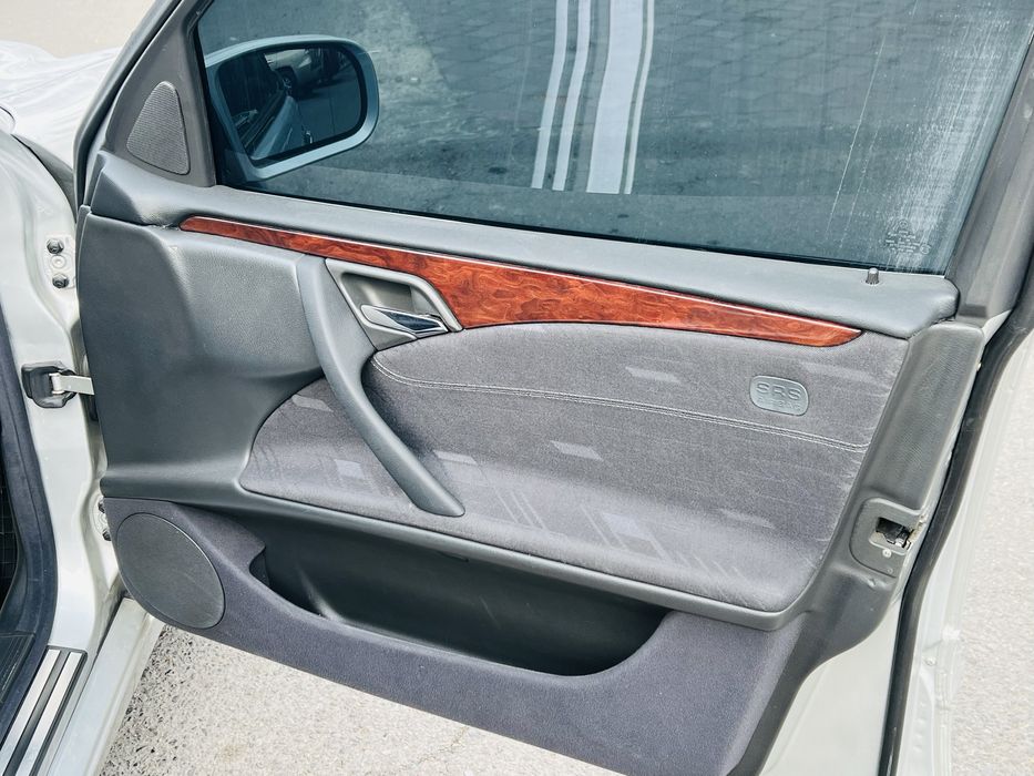 W 210 Restayling sotiladi