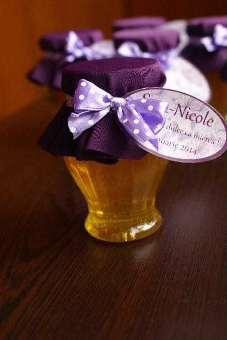 Marturii borcanele miere nunta , botez