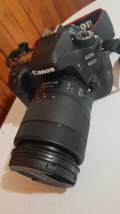 Фотоаппарат Canon EOS 80D