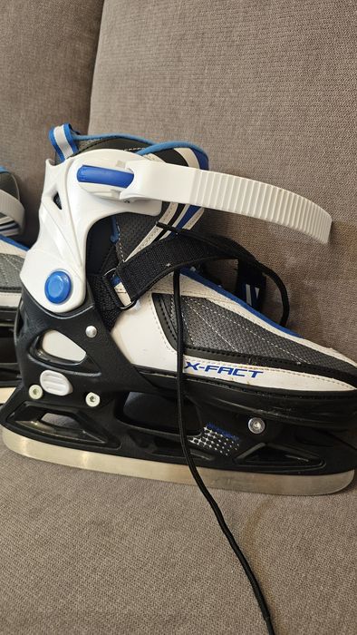 Patine pentru gheata reglabile Mărime 36-39