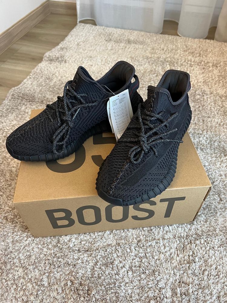 Yeezy boost 350 v2