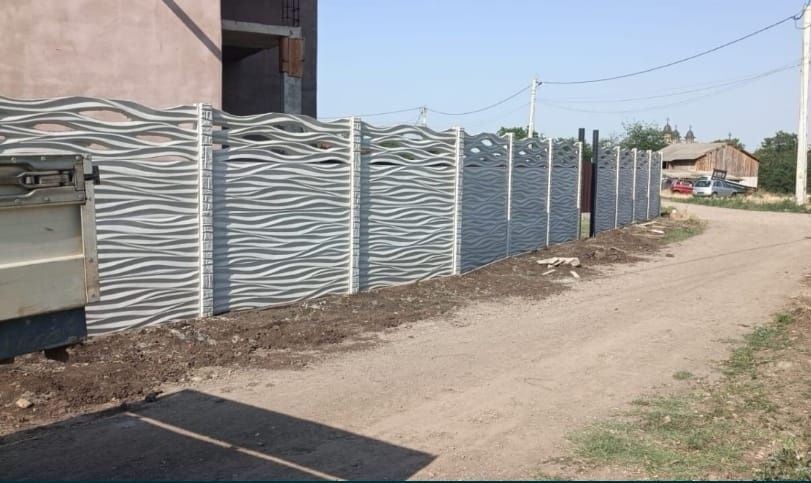 Gard din beton - placi si stalpi, matrite gard si matrite stalpi.