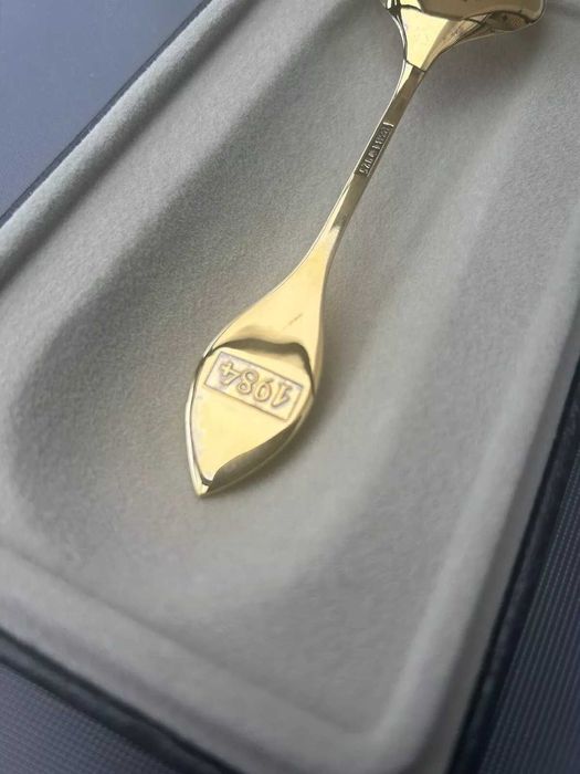 Позлатена сребърна лъжичка 1984г