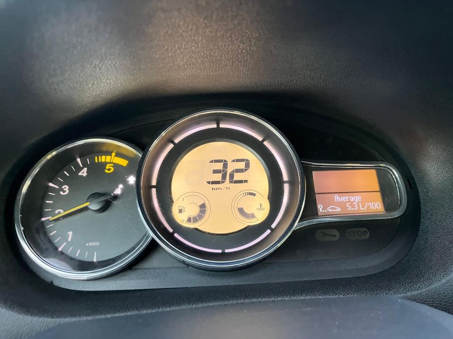 Renault mesaje 3 motor 1.5/110cp E5 an fabricație 2012