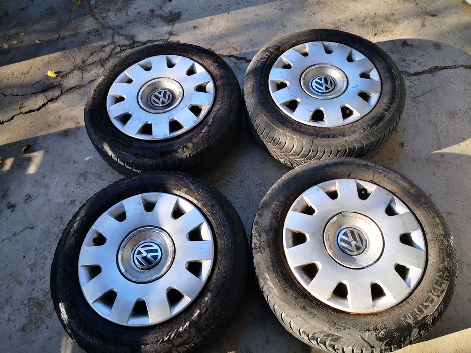 Зимни гуми с джанти VREDESTEIN 195/65 R15 4бр