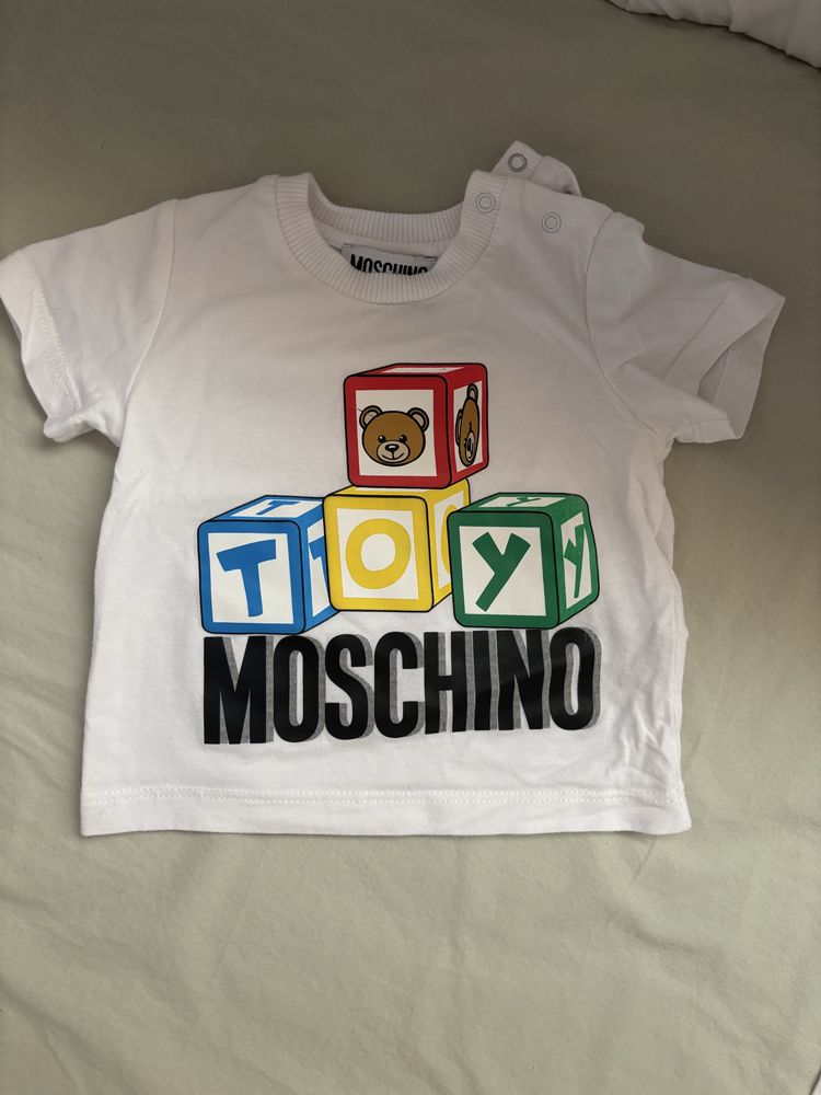 Moschino бебешка тениска 3-6м.