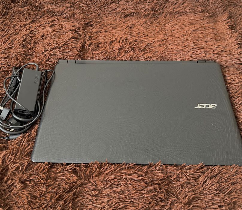 Noutbuk Acer satıladı