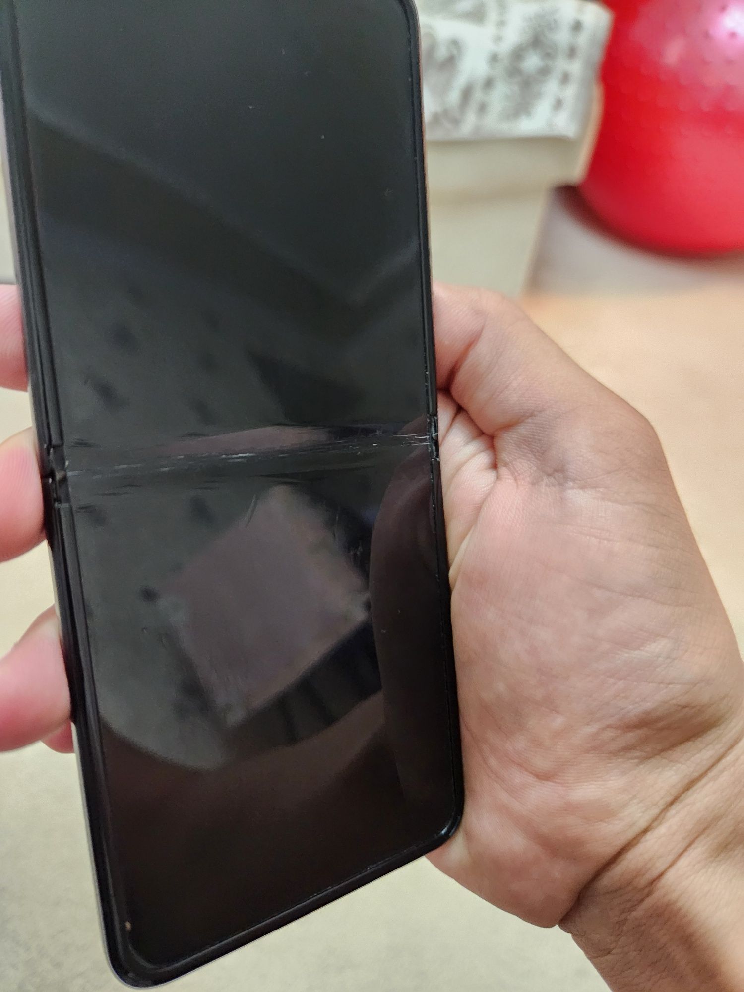 Samsung Galaxy Z flip3 смартфон Корейц 8/256 Snapdragon 888