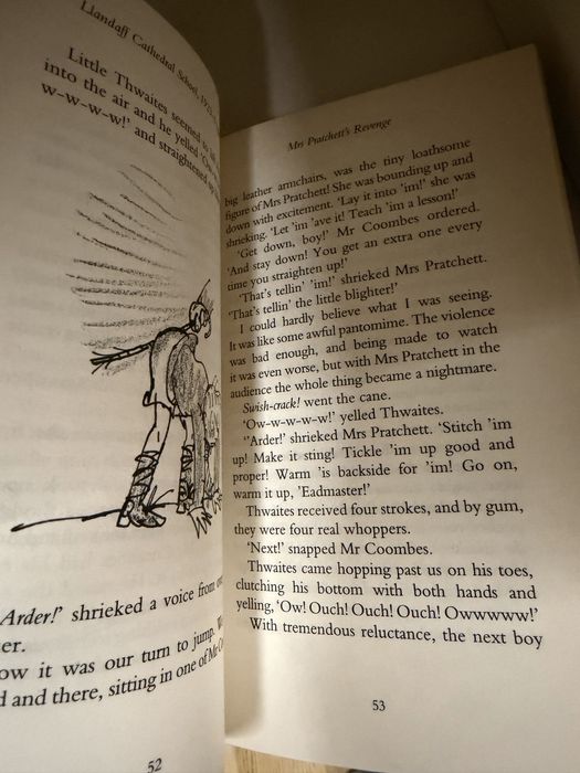Комплект книги на английски на Roald Dahl 15 броя