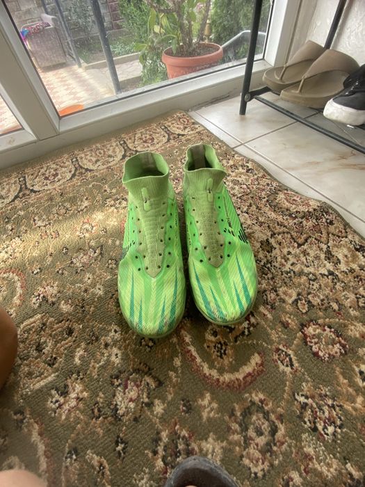 Футболные сороконожки найк хоршом состаяние