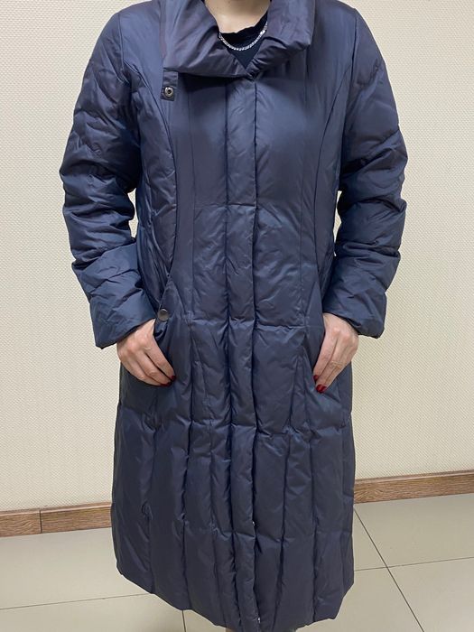 Пуховик женский зимний серый