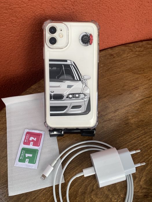 Iphone 11 128gb бял white перфектен