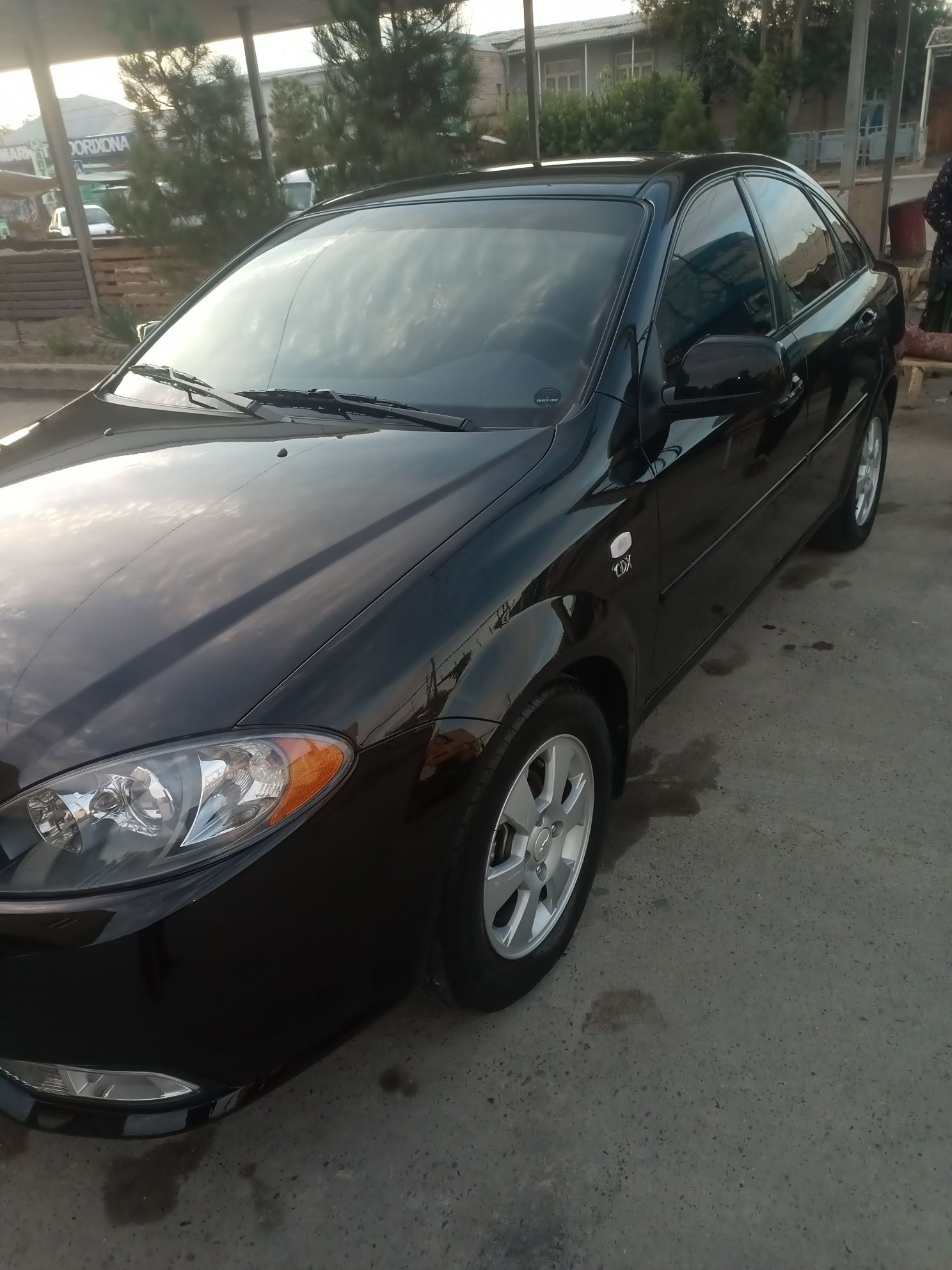 Продаётся gentra lacetti 3 позиция