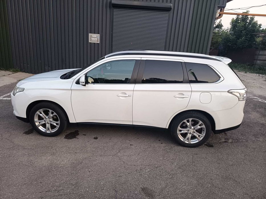 Vand Mitsubishi Outlander III