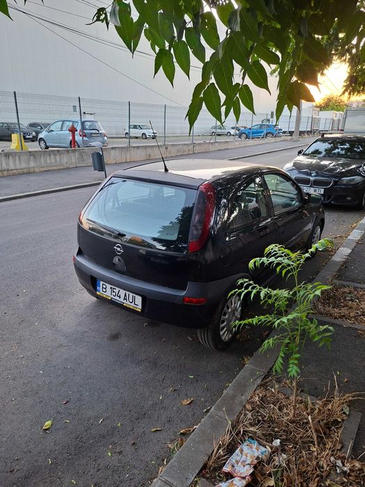 Opel corsa 1.4 16v