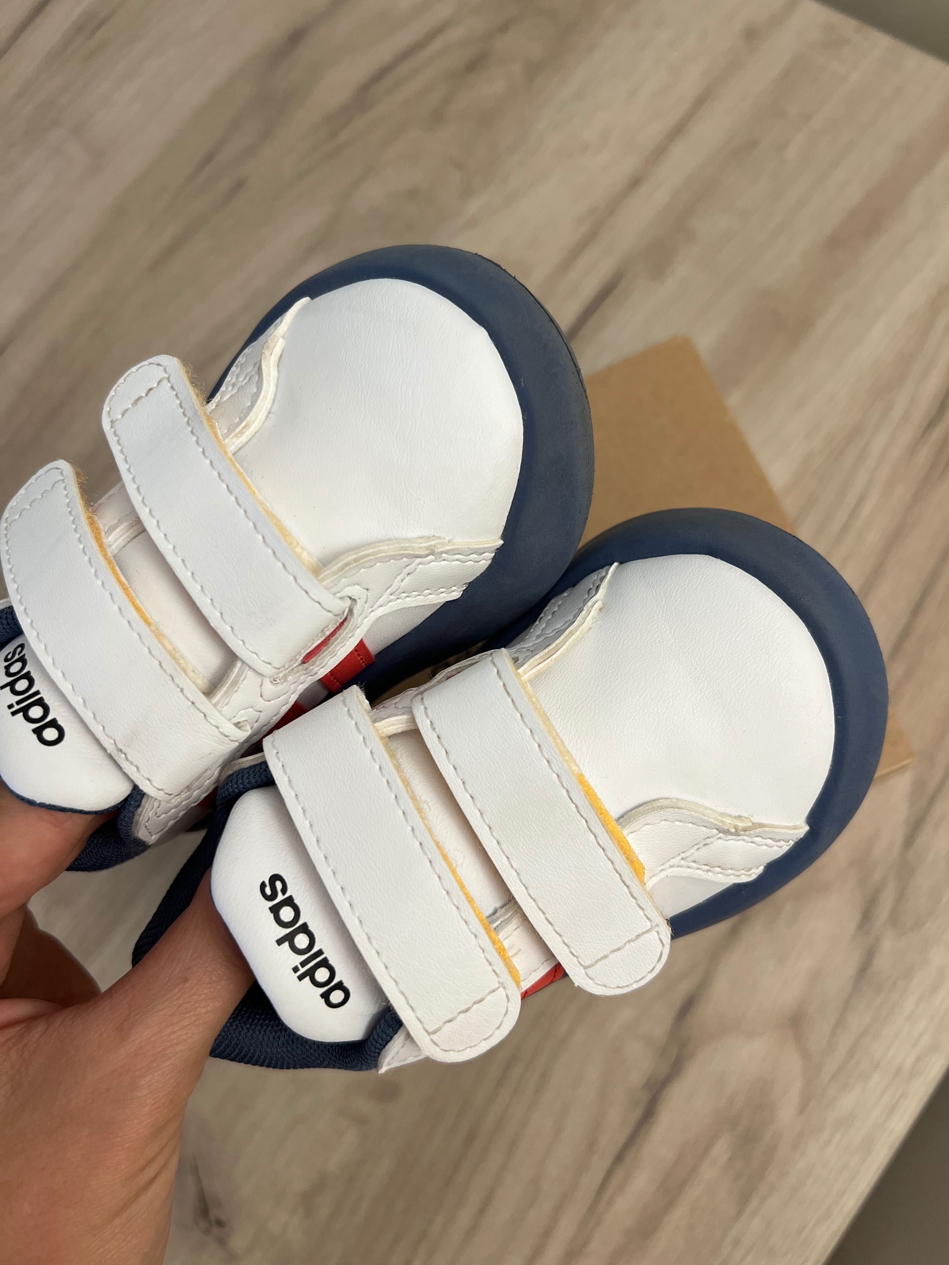 Маратонки Adidas Bubble