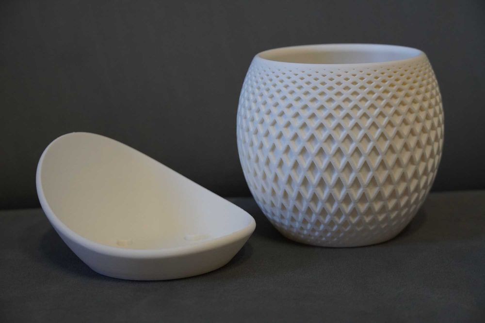 Декоративни вази и кашпи