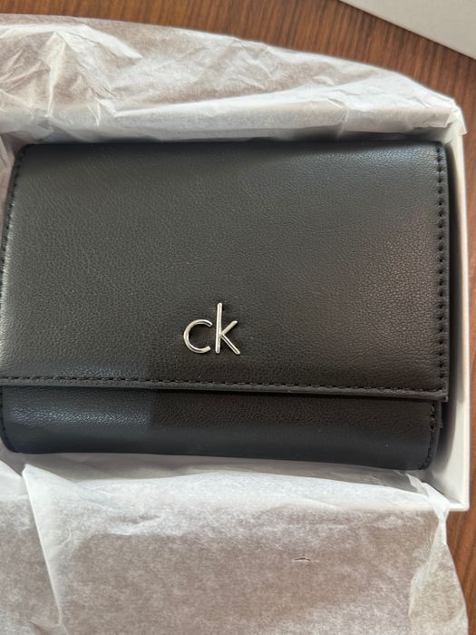 CALVIN KLEIN Портмоне Ново