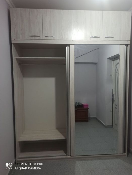 Срочно продается Шкаф купе