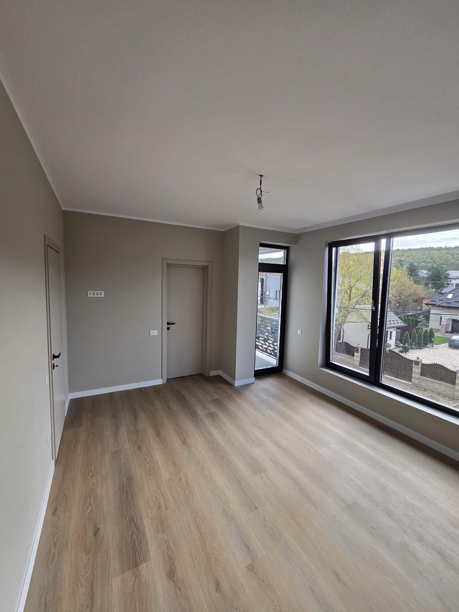 Casa Lux de vanzare Visan Bucium Iasi direct dezvoltator