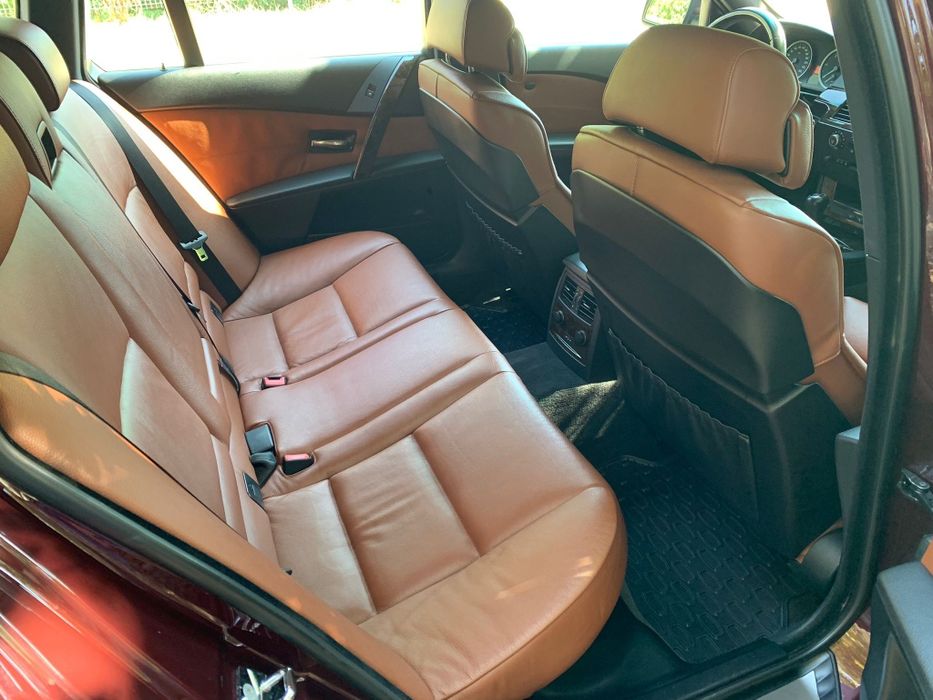 BMW E61 520d din 2006