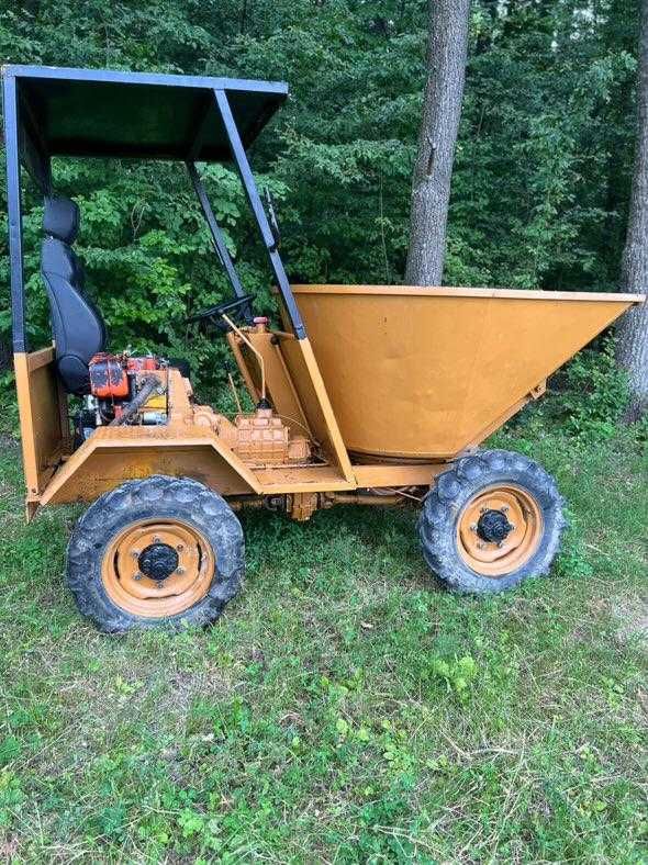 Vând dumper 4x4 basculabil pe 3 părți