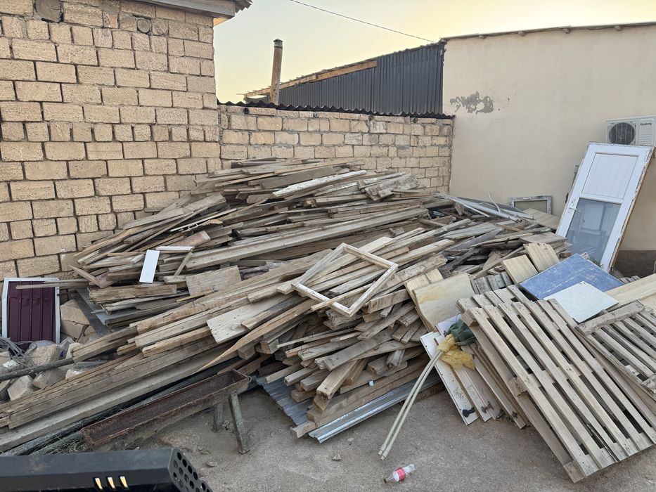 Керек адамға отынға ағаш тегін беріп жіберемін