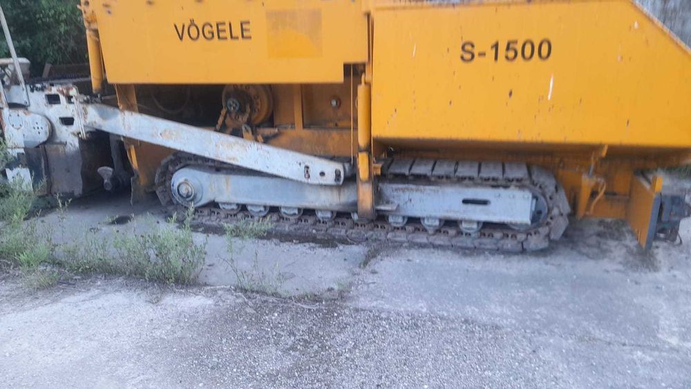 Vind finisor de asfalt