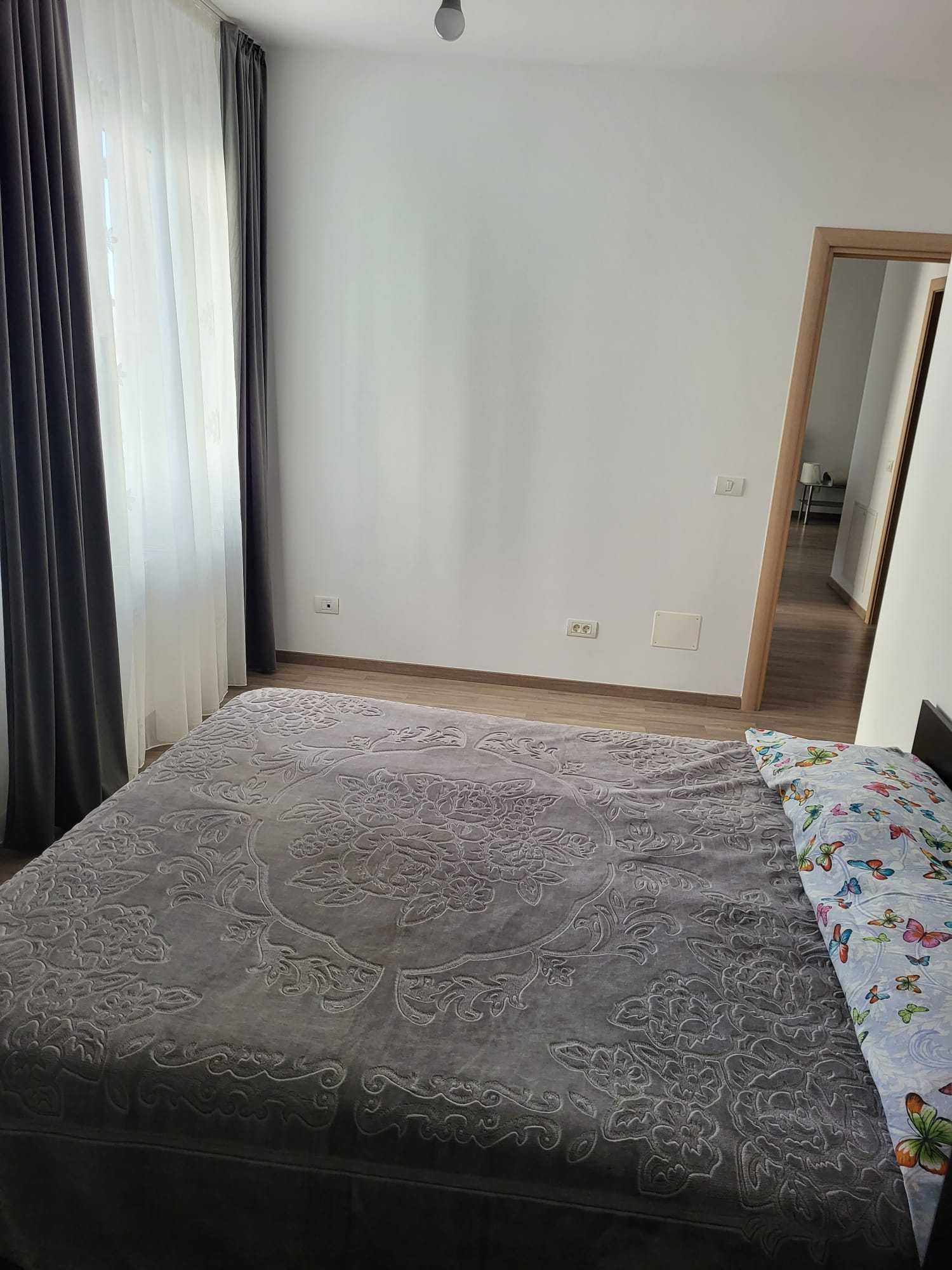 Apartament de închiriat