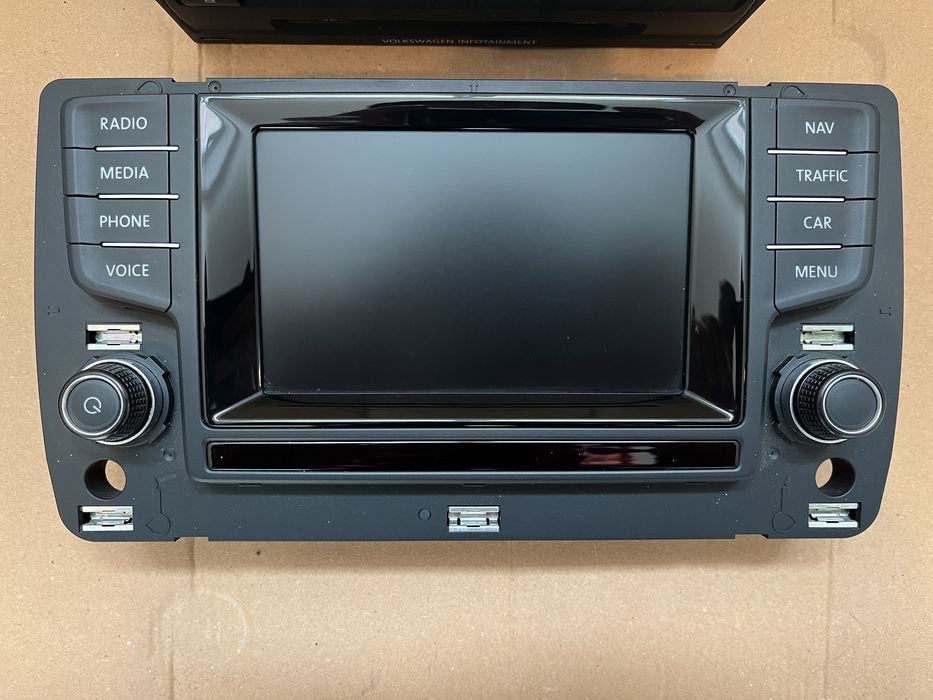 Kit navigatie / Unitate / Display VW Golf 7 Passat B8 Tiguan 5N