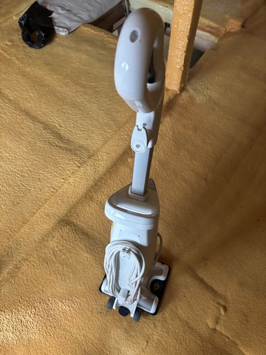 Aspirator Rowenta cu aburi