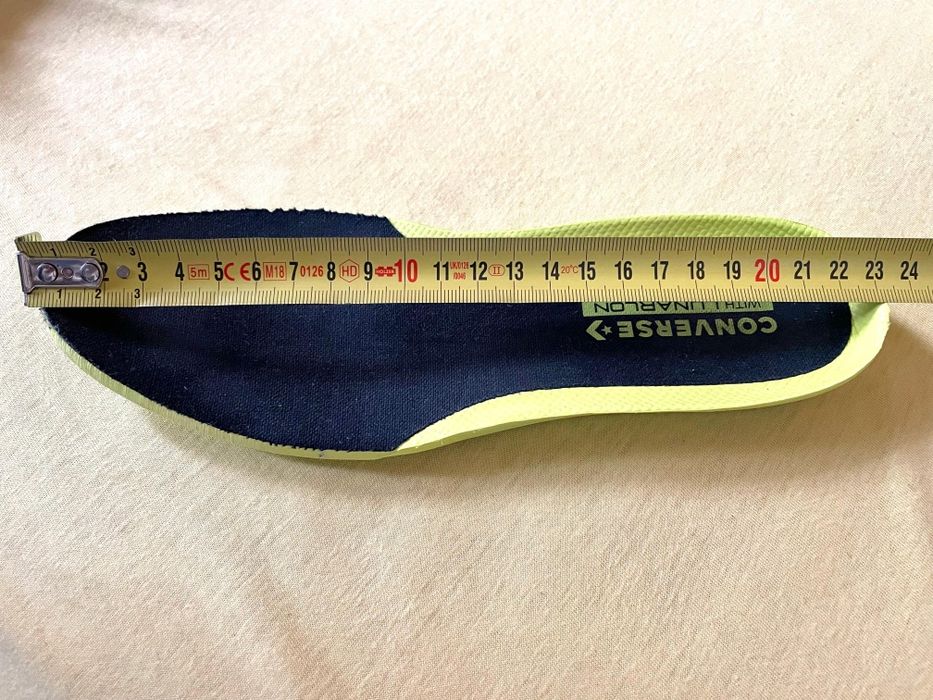 Vând Sneachers Converse damă, piele naturală, negre, mărimea 35