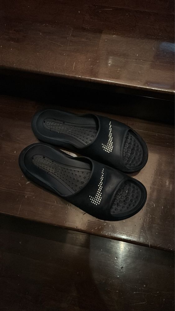 slapi nike barbati marimea 44 si 45