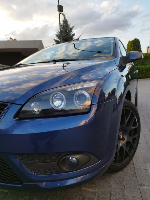 FORD FOCUS, ST пакет, TITANIUM, джанти SPARCO
2.0 бензин, 145 к.с, 5-с