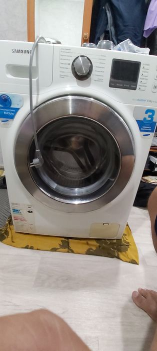 Продам стиральную машину