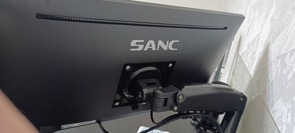 | Игровой монитор |

165Hz | 1мс | IPS |

Идеал