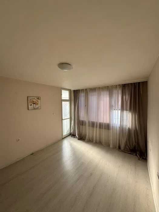 Продава се Двустаен апартамент в Пловдив, Южен - 67 кв.м за 1299 €/кв.м - Снимка #6