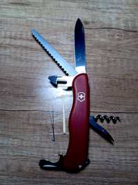 Нож перочинный Victorinox Hunter   красный