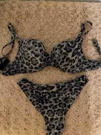 Costum de baie print de leopard