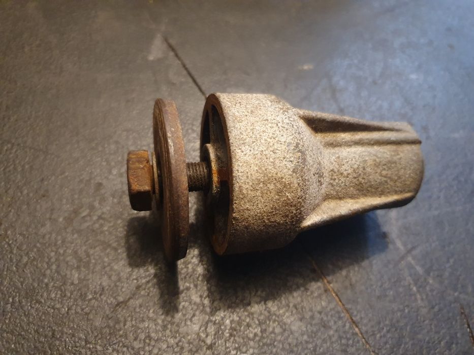 Cos colector, prindere cutit si bobina masina de tuns iarba